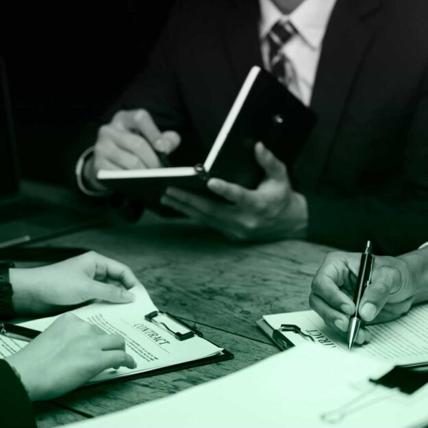 Marcelo Tostes Advogados - Área de Atuação. Consultoria, Regulatório